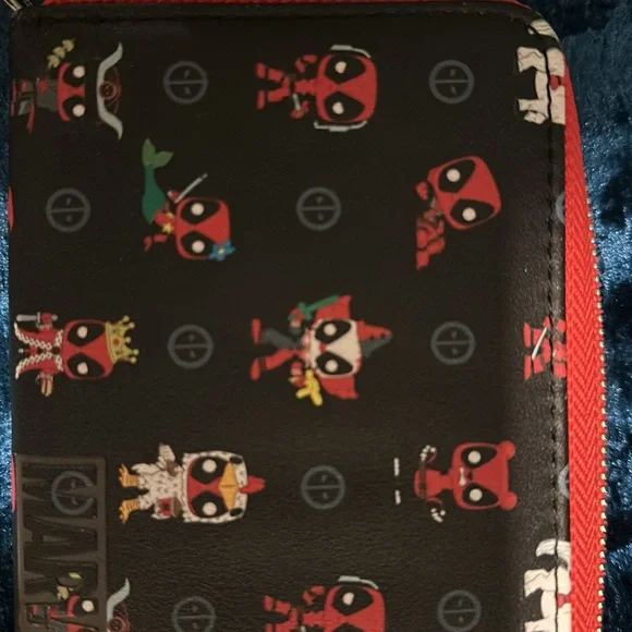 Loungefly Deadpool wallet! - Picture 6 of 7